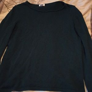 Green long sleeve shirt